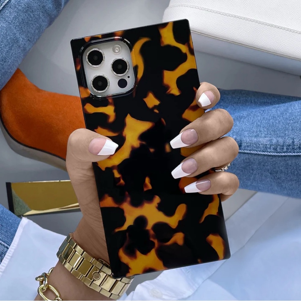 Tortoiseshell Pattern Phone Case - Black & Amber